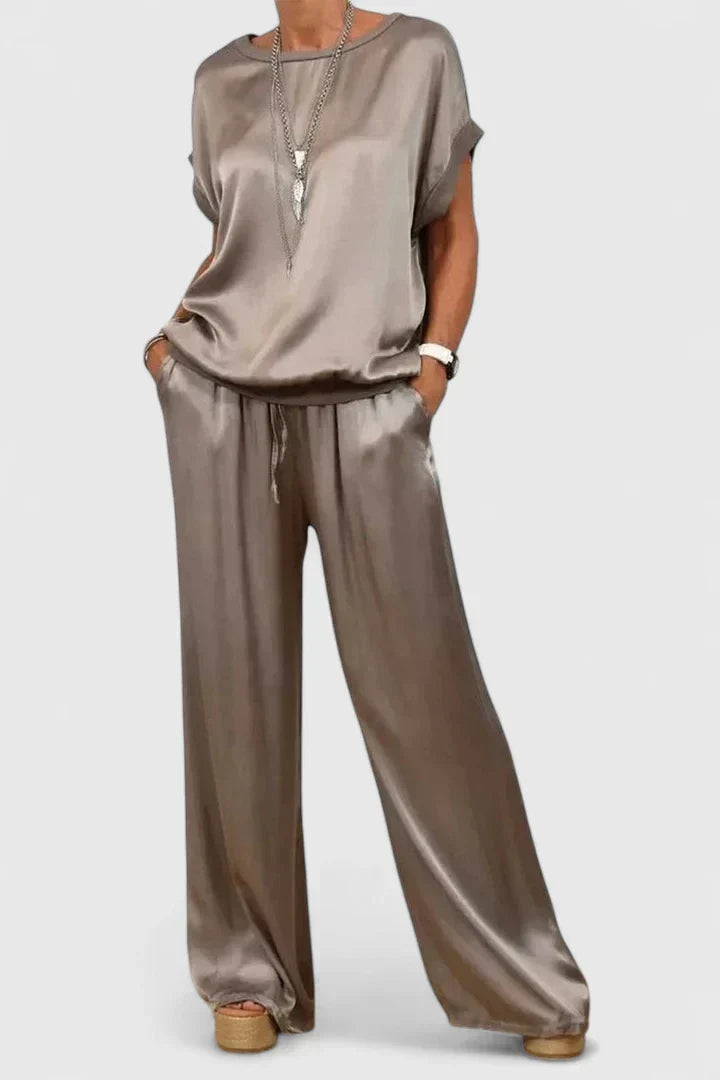 Muse and Valeur | Two-Piece Set | Comfortable