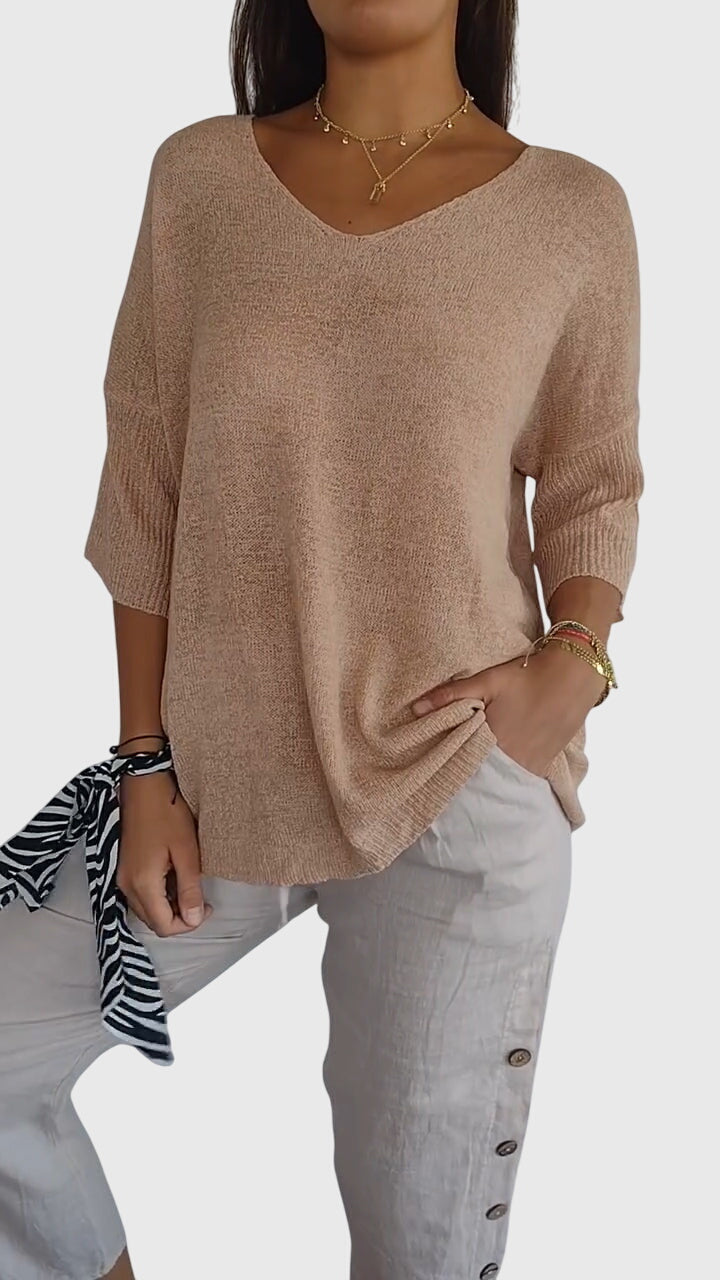 Muse and Valeur | V-Neck Top