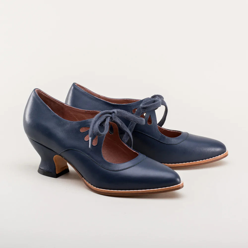 Muse & Valeur | High Heels for Women in Closed Toe Design