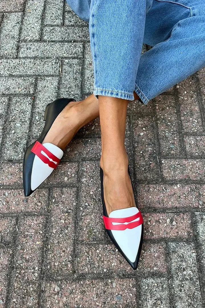 Muse and Valeur | Loafers with Belts