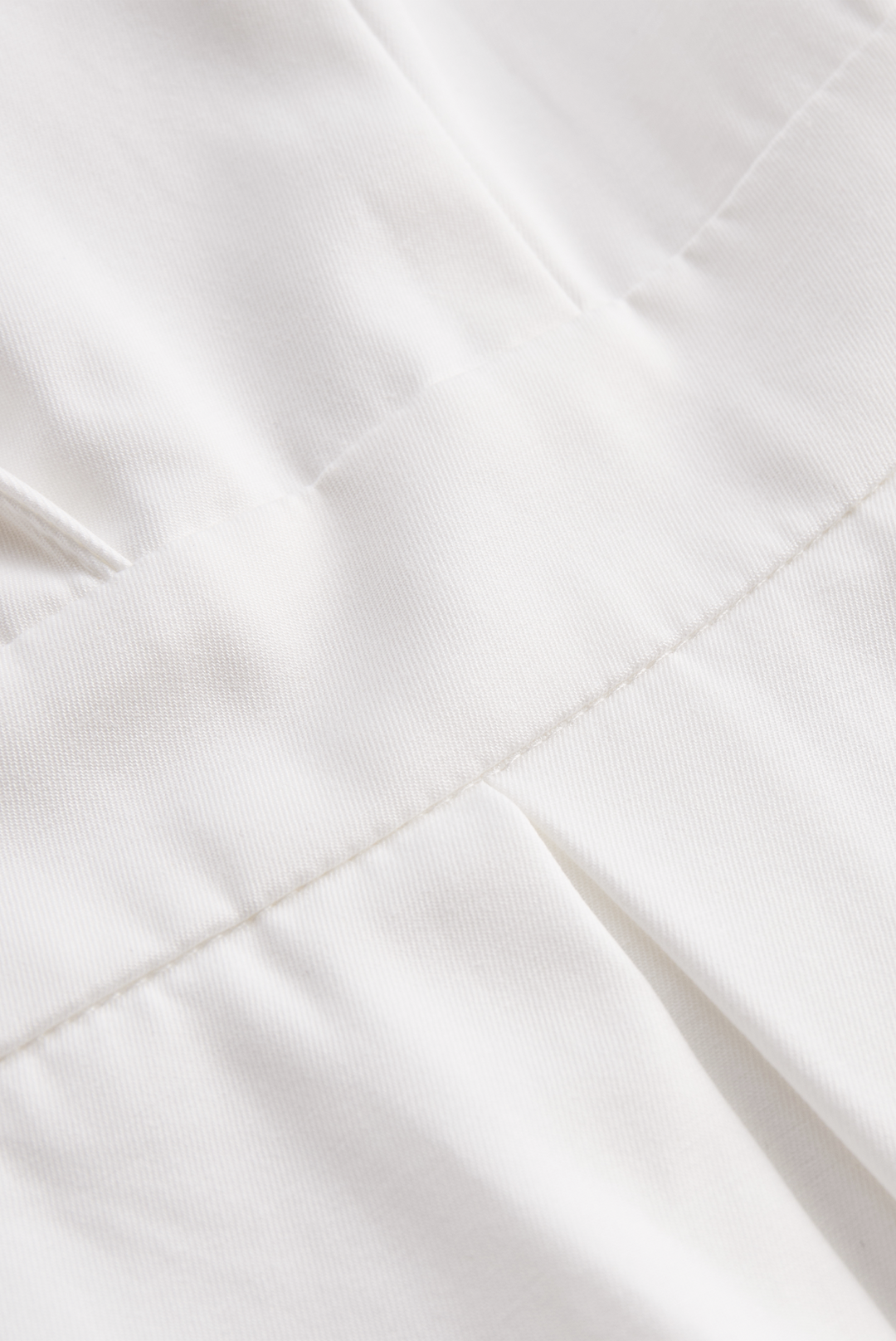 Muse & Valeur | White Pleated Mini Shirt Dress