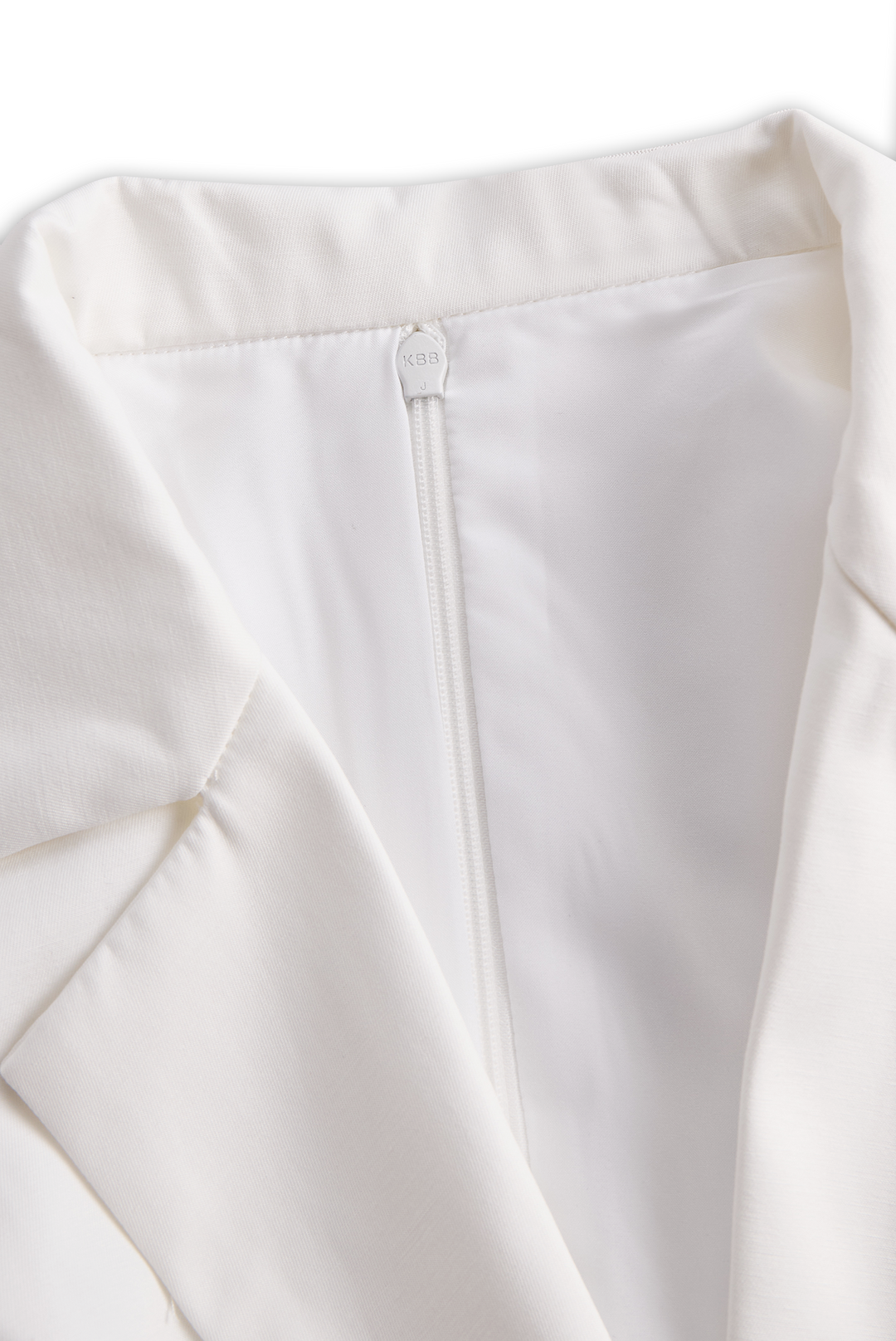 Muse & Valeur | White Pleated Mini Shirt Dress