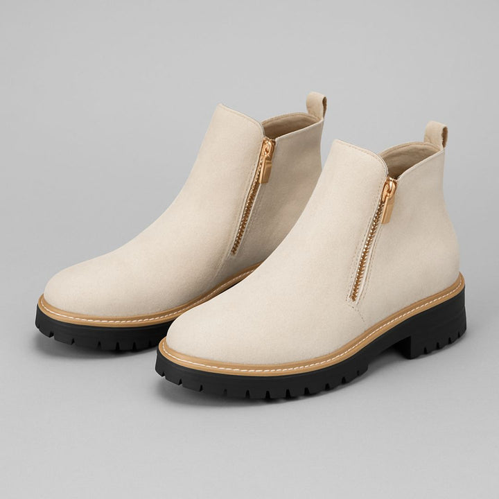 Muse and Valeur | Orthopedic Boots