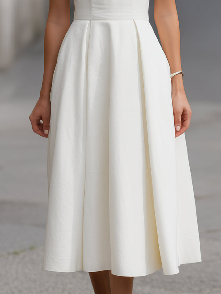 Muse & Valeur | Structured V-Neck Short Sleeve A-Line Midi Dress