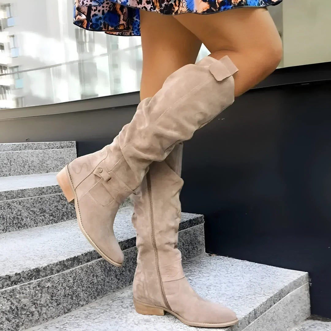 Muse and Valeur | Suede Boots