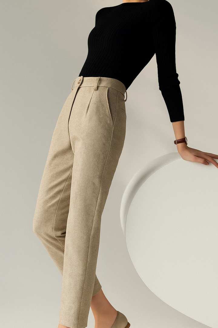 Muse & Valeur | Tailored Wool Pants for Women in Classic Black