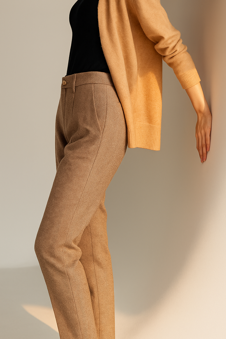 Muse & Valeur | Tailored Wool Pants for Women in Classic Black