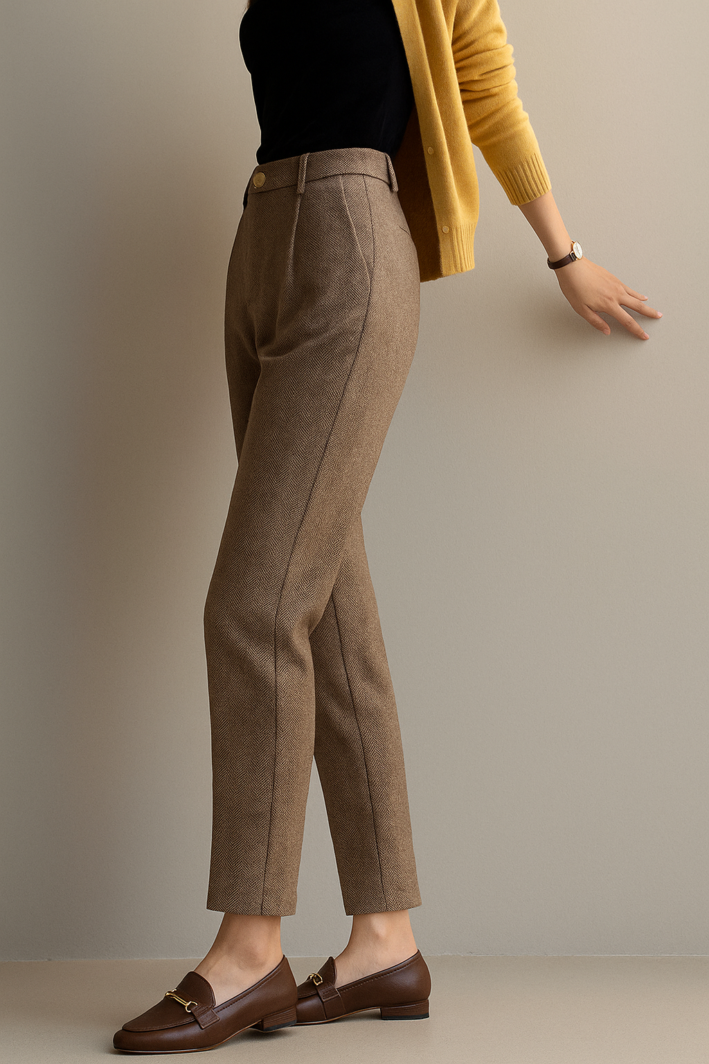 Muse & Valeur | Tailored Wool Pants for Women in Classic Black