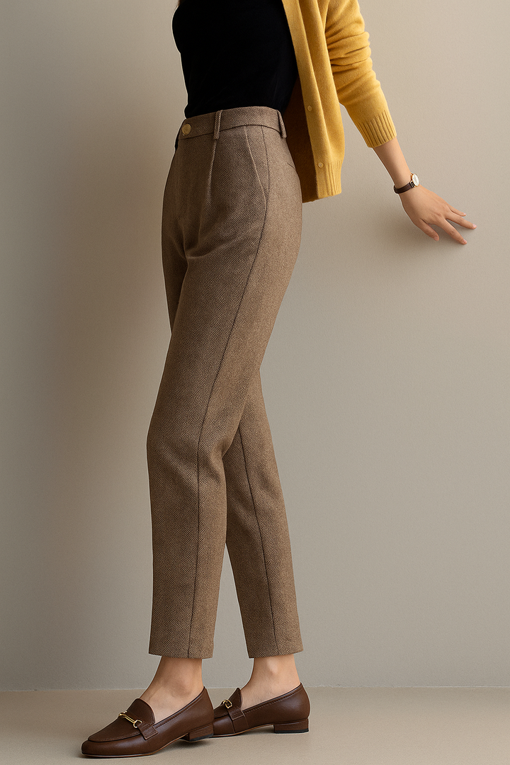 Muse & Valeur | Tailored Wool Pants for Women in Classic Black