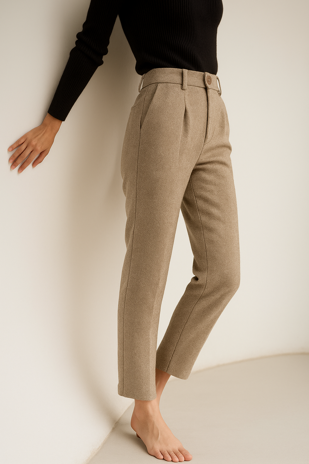 Muse & Valeur | Tailored Wool Pants for Women in Classic Black