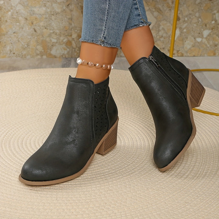 Muse and Valeur | Orthopedic Boots