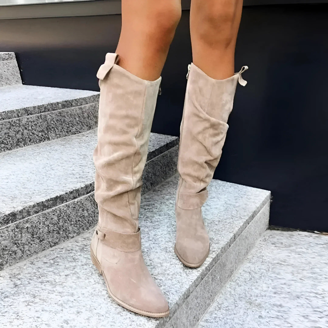 Muse and Valeur | Suede Boots