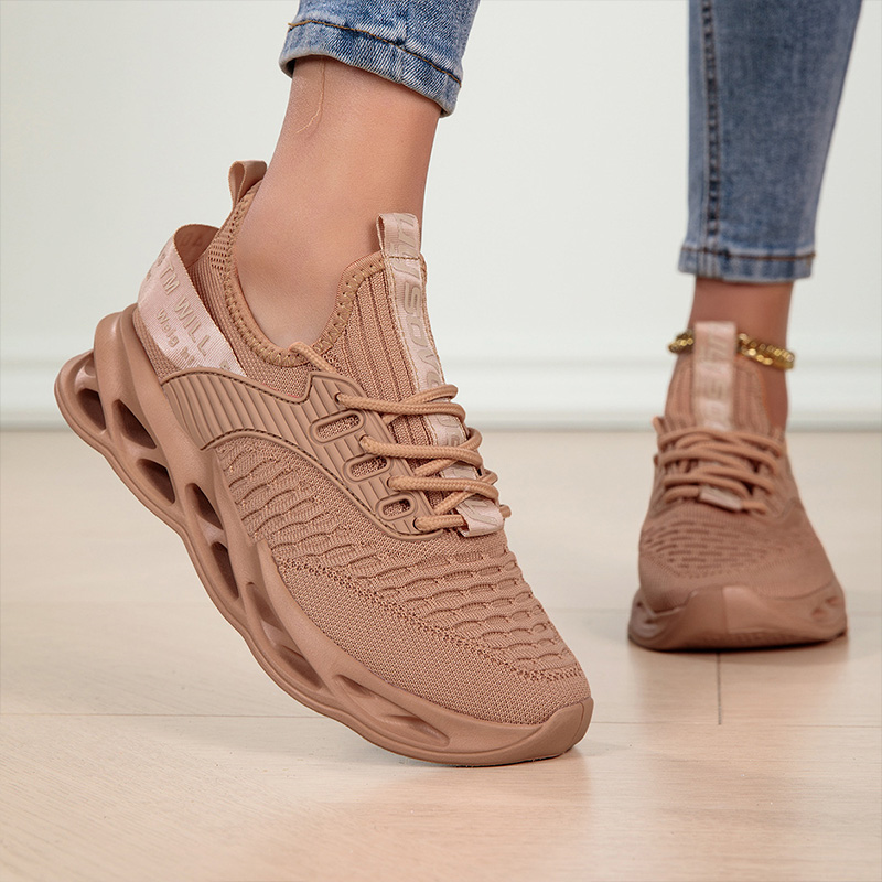 Muse and Valeur | Orthopedic Sneakers