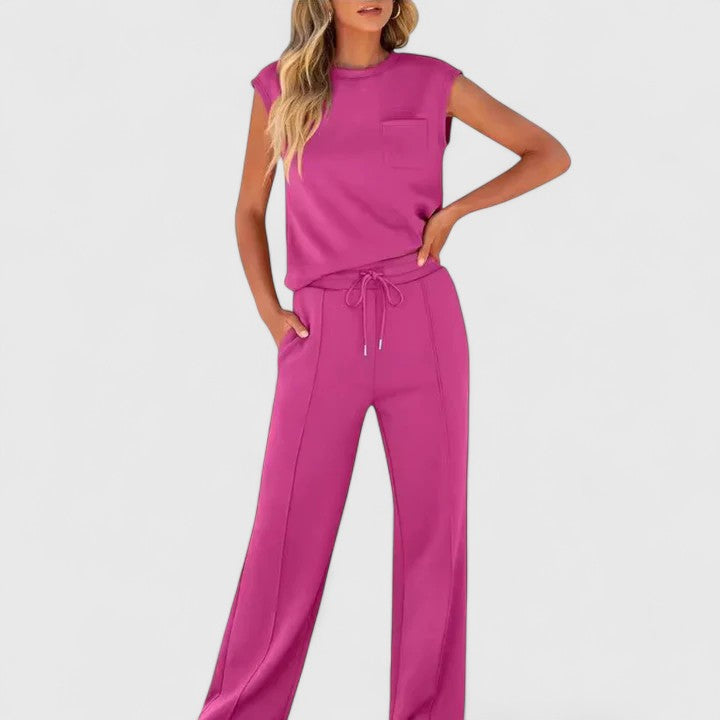Muse and Valeur | Comfortable Set