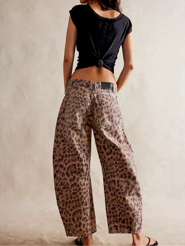 Muse & Valeur | Barrel-Leg Denim Jeans for Women
