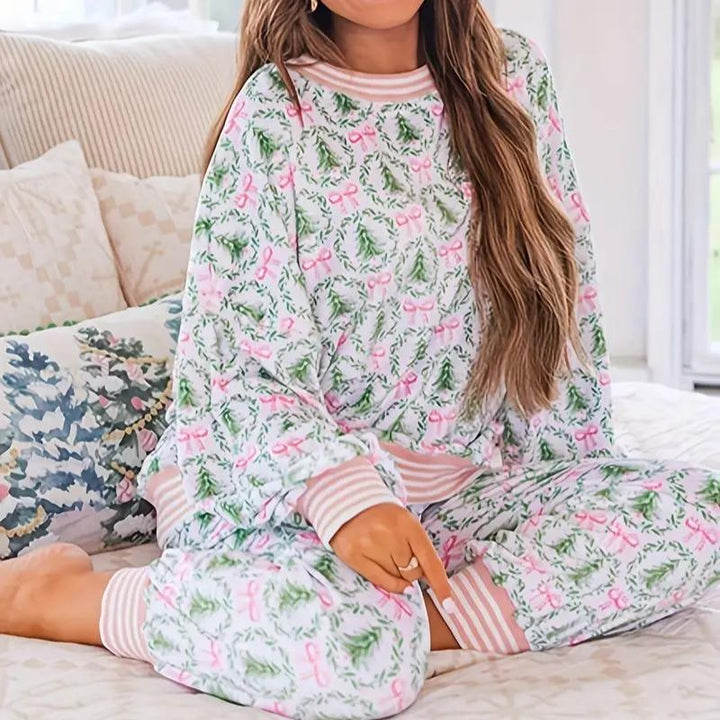 Muse and Valeur | Comfortable Set