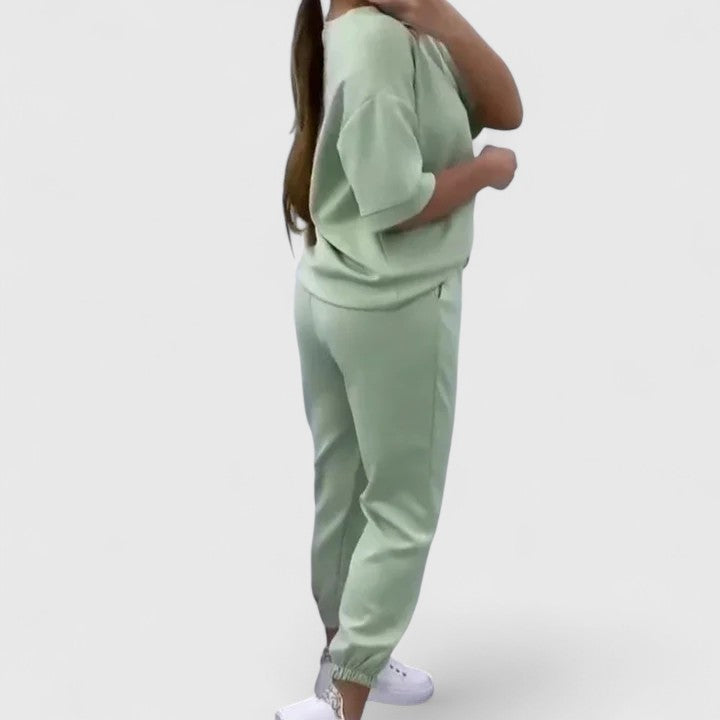 Muse and Valeur | Comfortable Two-Piece Set