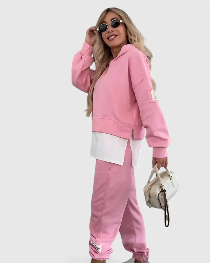 Muse and Valeur | Comfortable Set