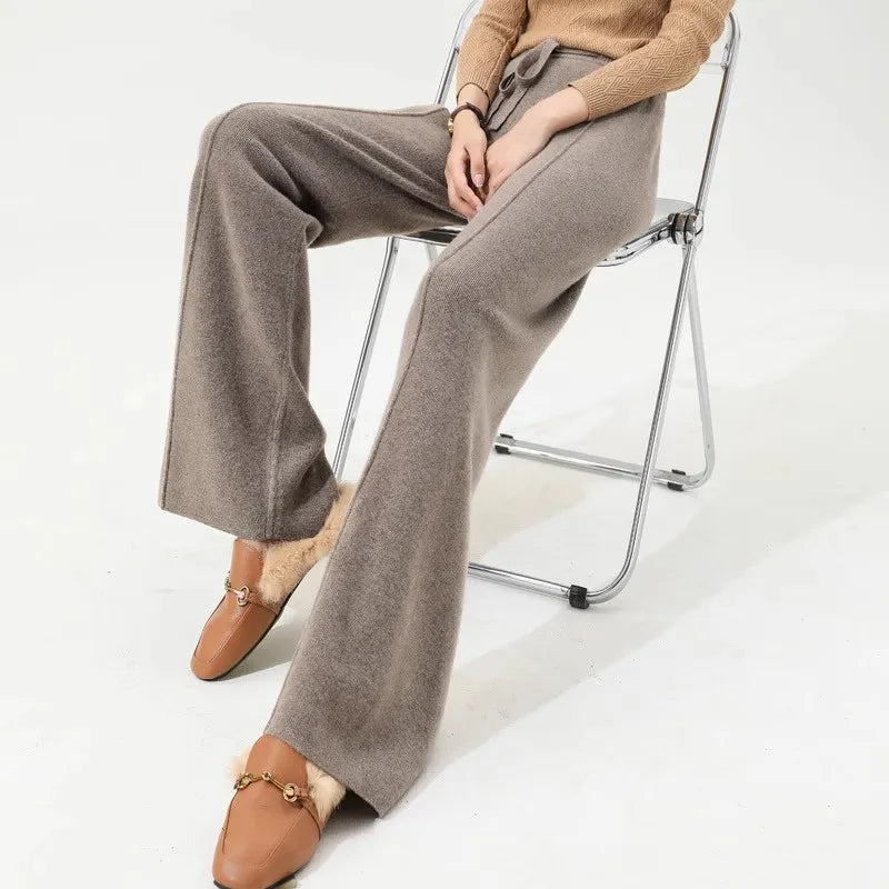 Muse & Valeur | Classic Wool Trousers for Women