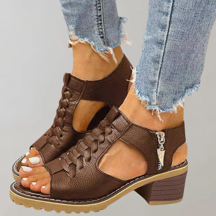 Muse & Valeur | Heeled Orthopedic Sandals for Women in Chic Black
