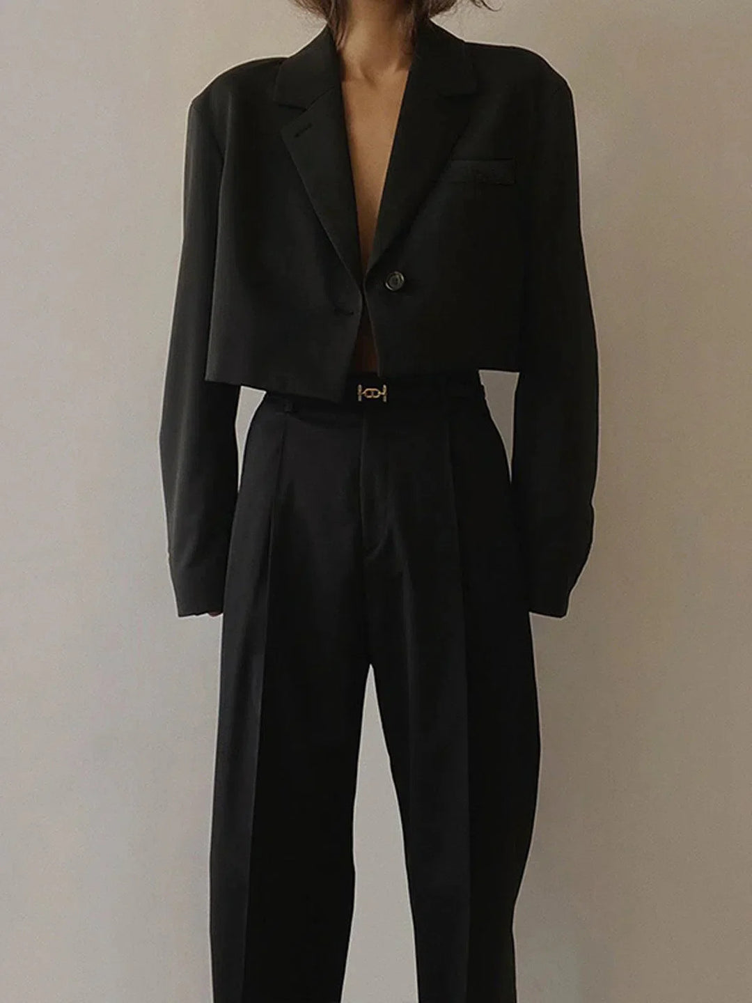 Muse and Valeur | Cropped Blazer