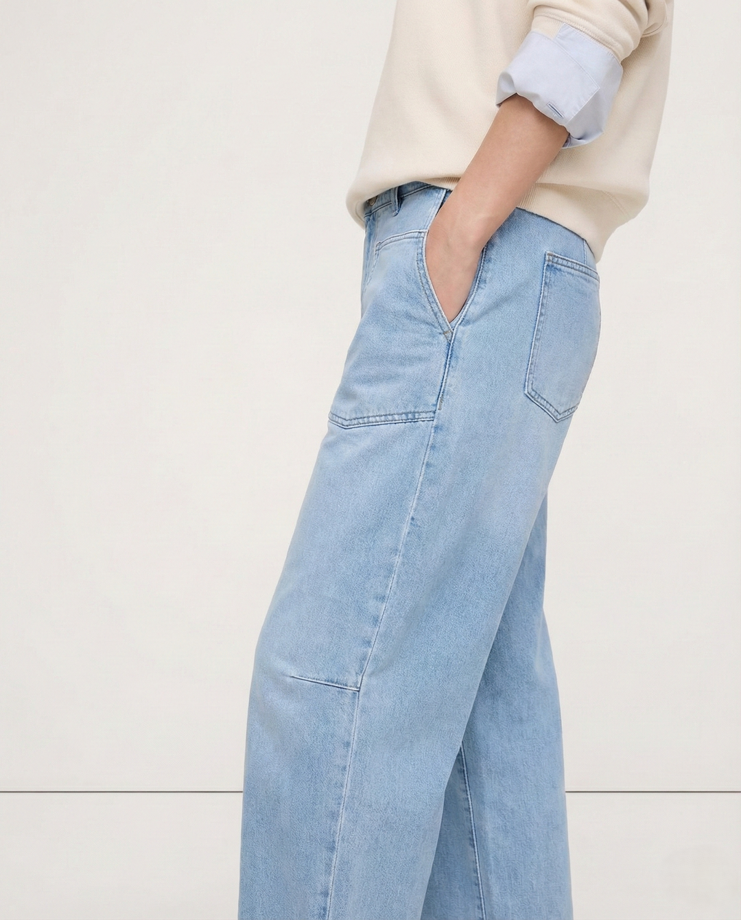 Muse & Valeur | Structured Barrel Jeans for Women in Denim