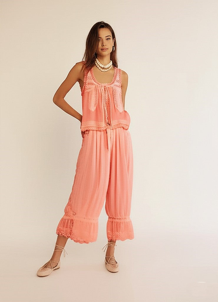 Muse and Valeur | Lace Two-Piece Set
