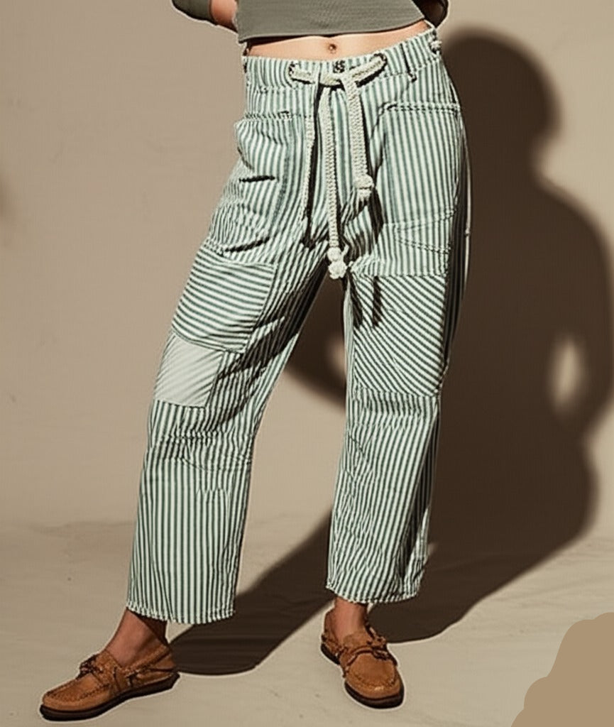Muse & Valeur | Stripe Pant for Women in Lightweight Fabric, Relaxed Fit, Navy