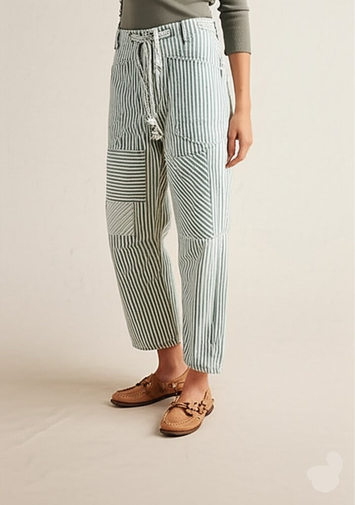 Muse & Valeur | Stripe Pant for Women in Lightweight Fabric, Relaxed Fit, Navy