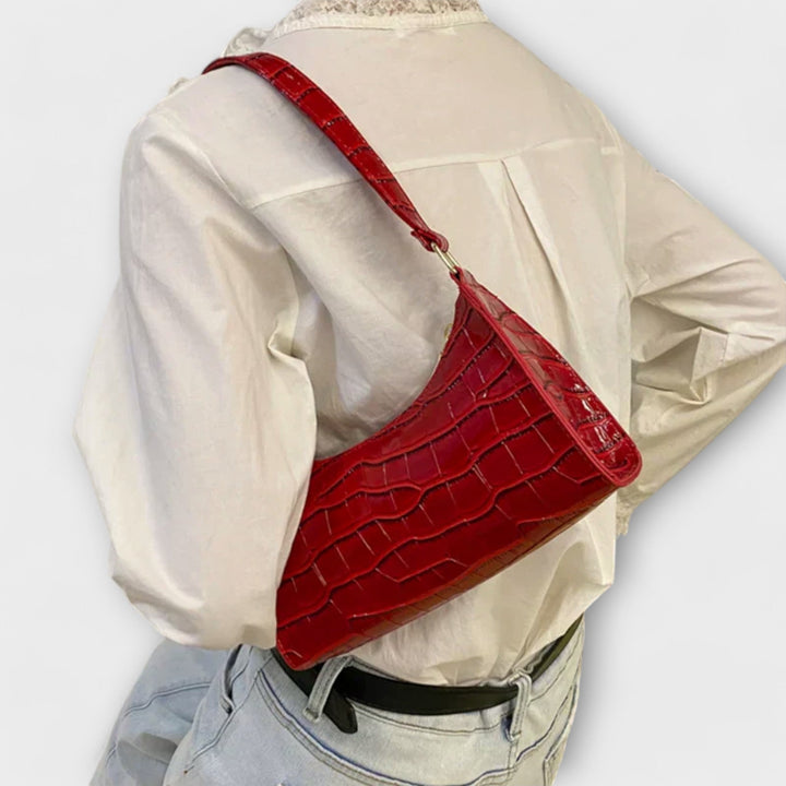 Muse and Valeur | Shiny Leather Bag