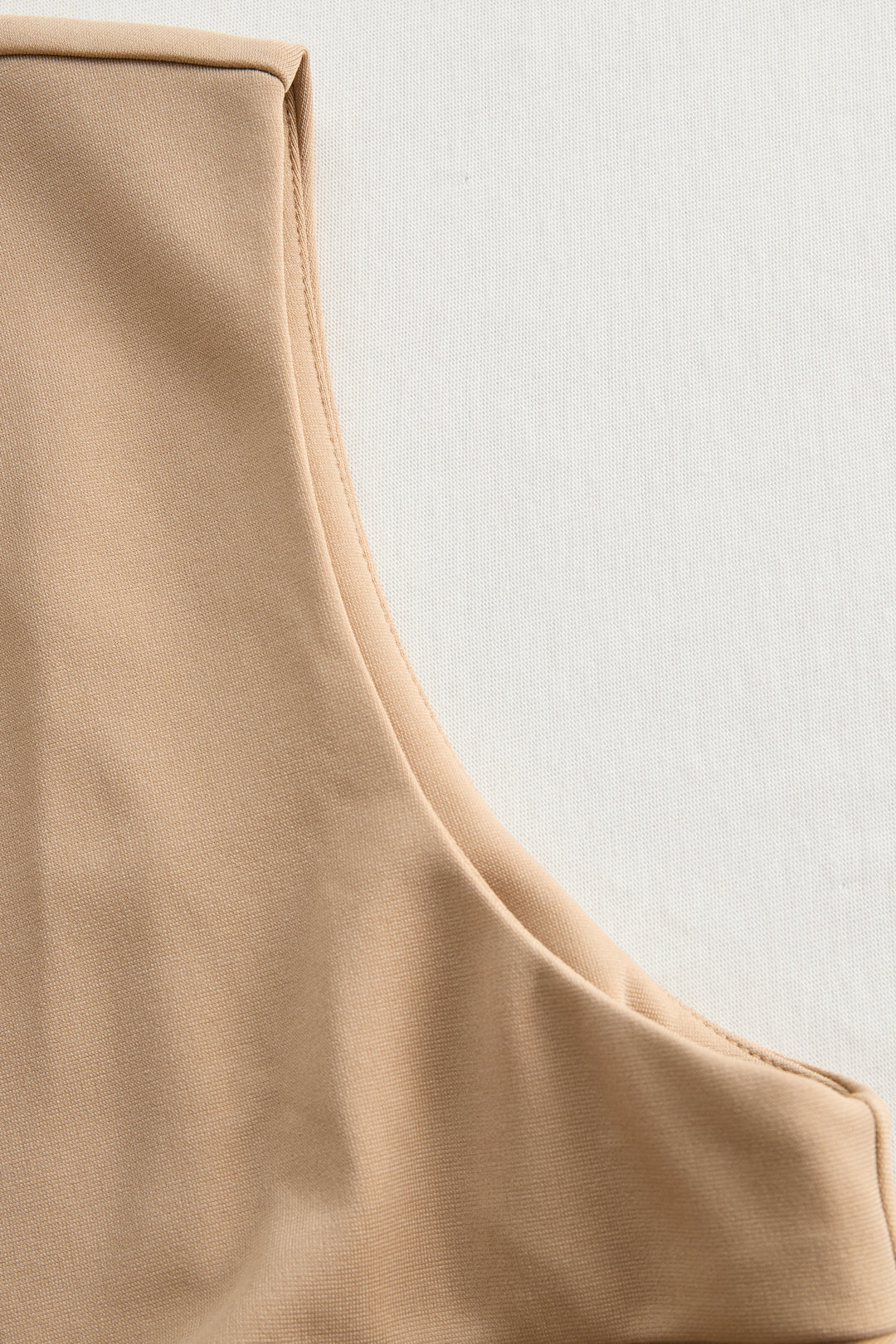 Muse & Valeur | Sophisticated Beige Belted Dress
