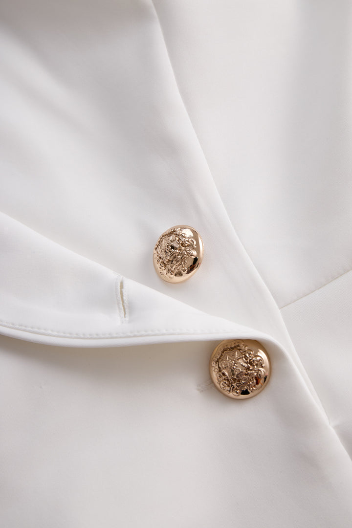 Muse & Valeur | Elegant White Tailored Wrap Dress