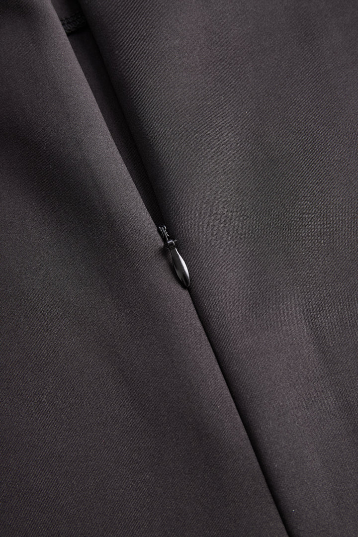 Muse & Valeur | Classic Elegance A-Line Midi Dress