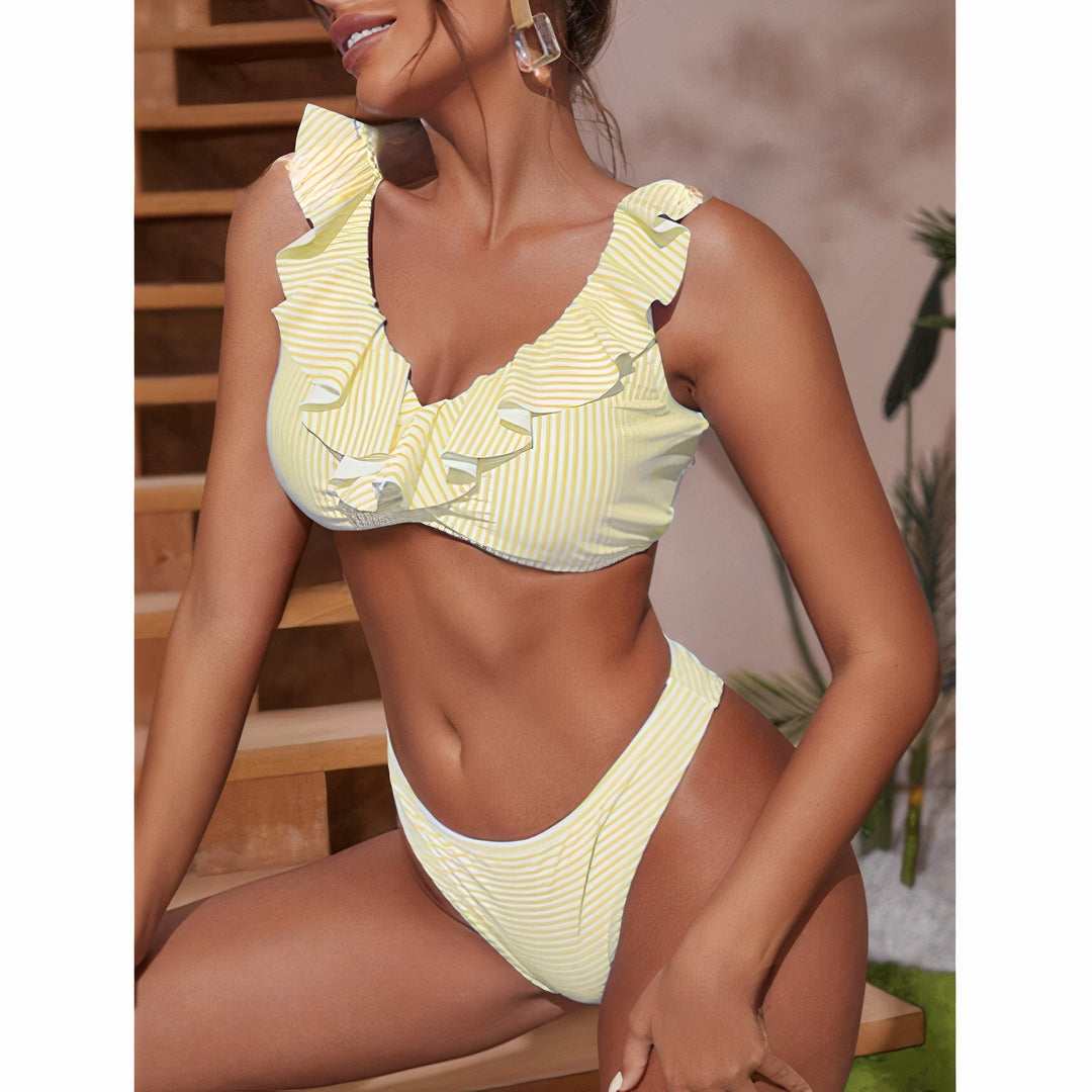 Muse & Valeur | Charming Bikini Set for Women in Soft Fabric, Classic Fit, Multi-Color