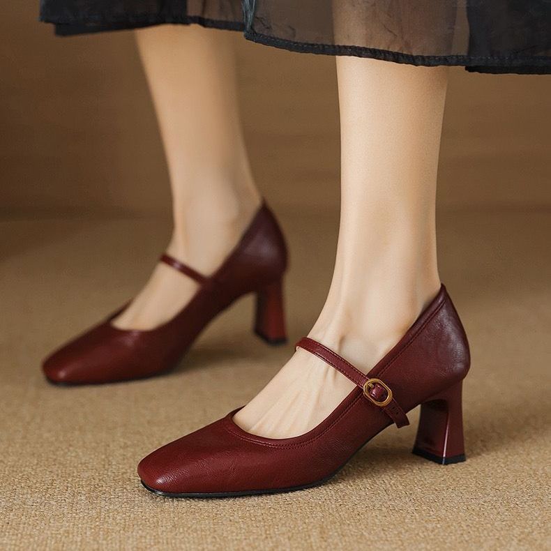 Muse & Valeur | Heels for Women in Leather, Classic Black
