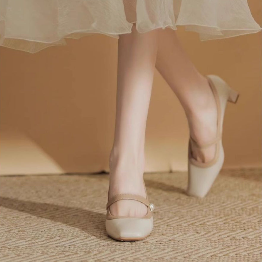 Muse & Valeur | Pumps for Women in Leather, Classic Style