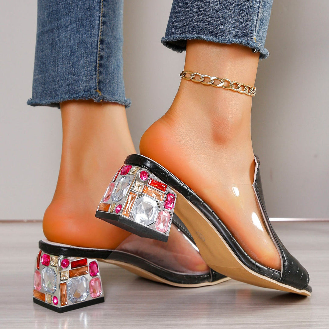 Muse & Valeur | Elegant Heels for Women in Black Leather