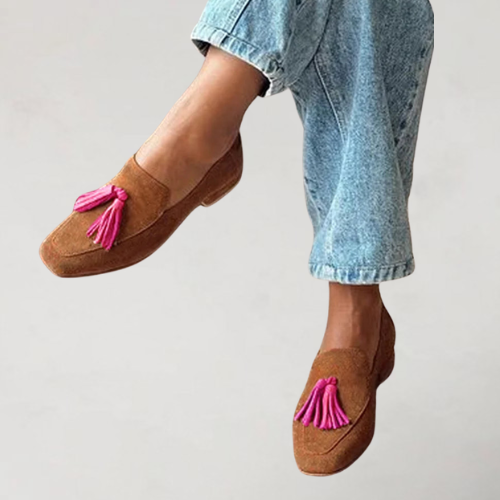 Muse and Valeur | Loafers, Brown