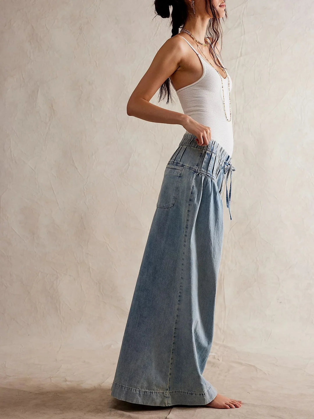 Muse & Valeur | Women's Chambray Pull-On Jeans