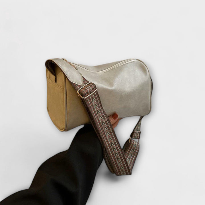 Muse and Valeur | Vintage Crossbody Bag