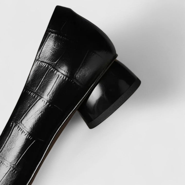 Muse and Valeur | Elegant Shoes