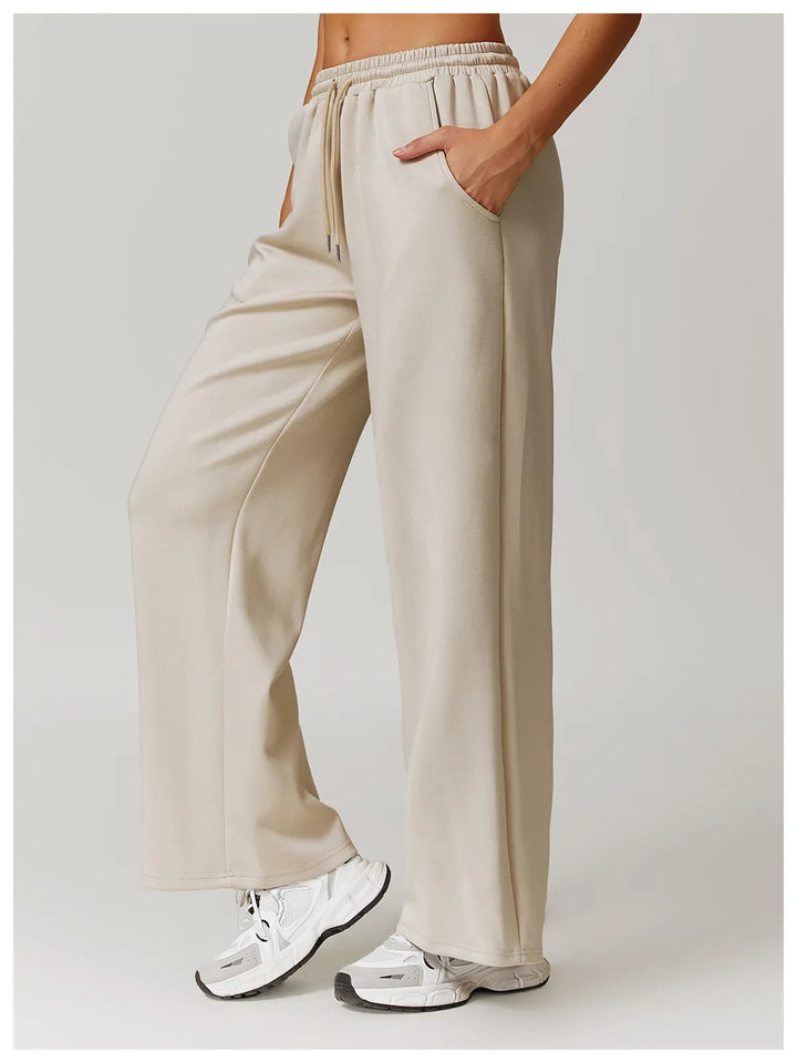 Muse & Valeur | High Rise Pant for Women in Black