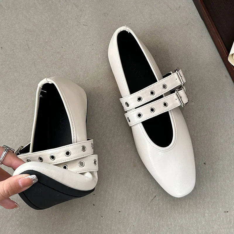 Muse & Valeur | Mary Jane Flats for Women in Black Leather