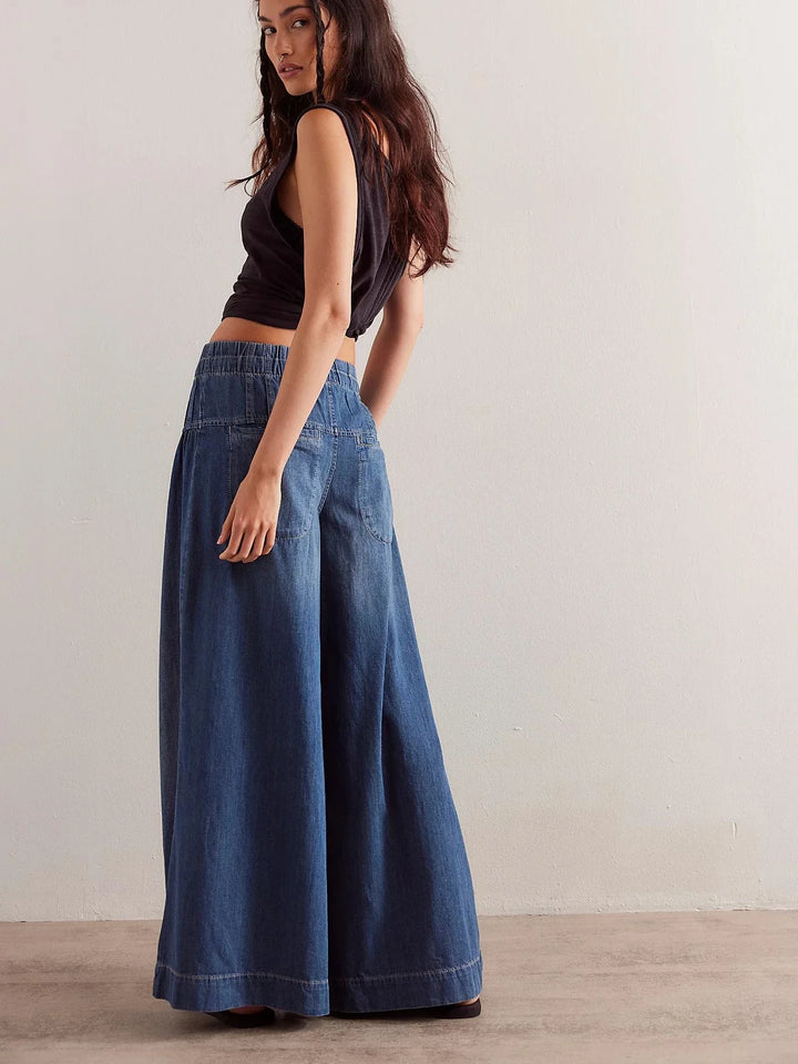 Muse & Valeur | Women's Chambray Pull-On Jeans