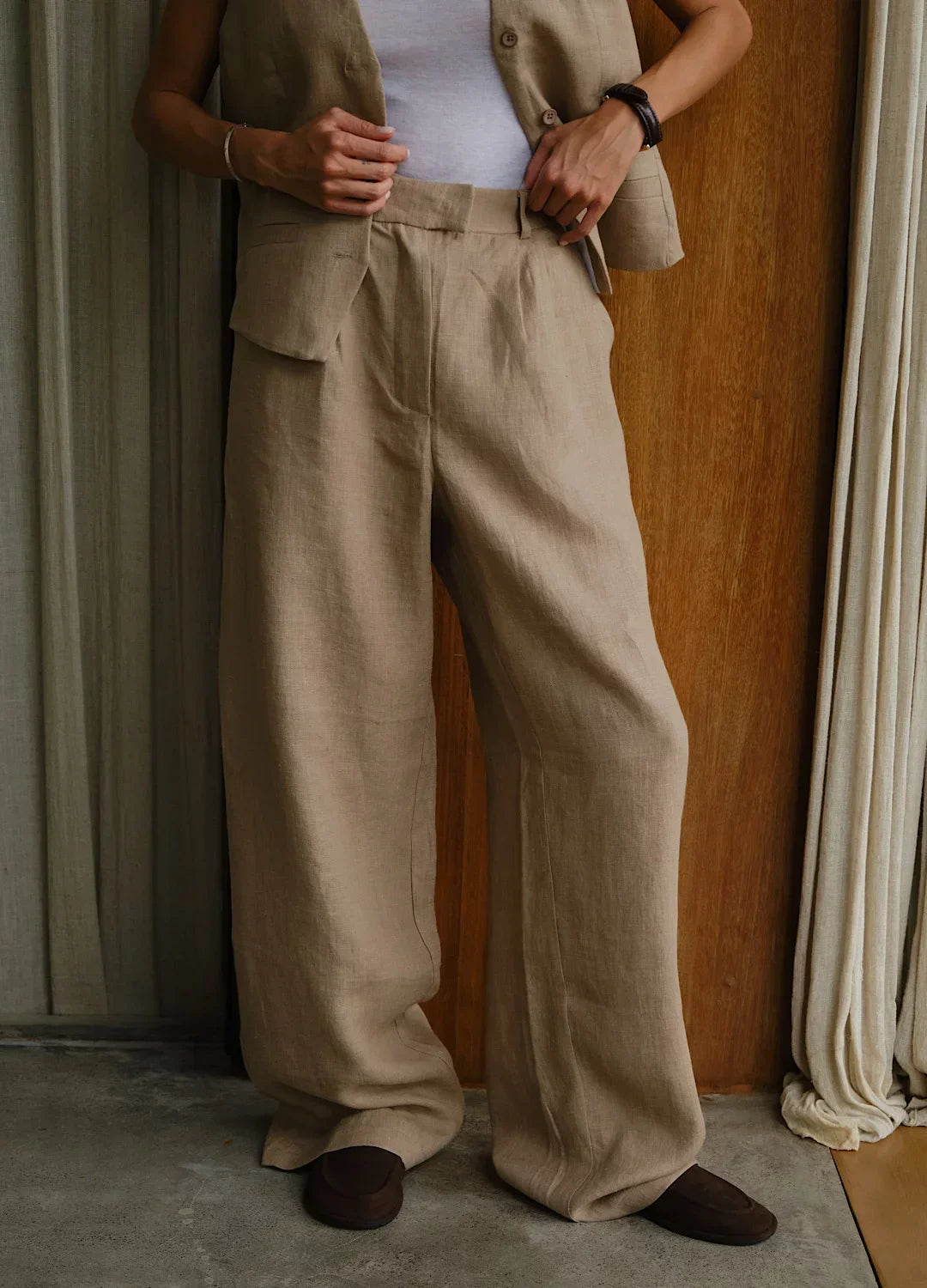 Muse & Valeur | Linen Wide-Leg Trousers for Women in Natural
