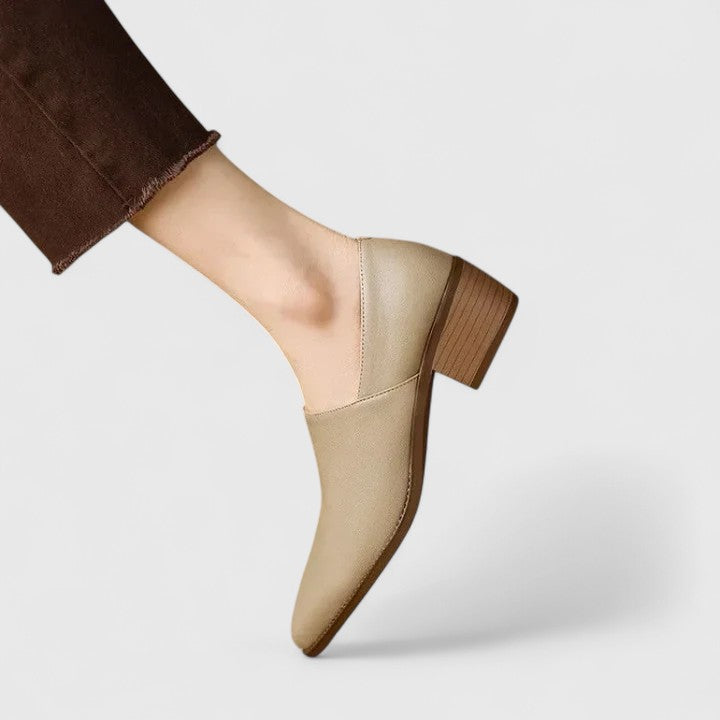 Muse and Valeur | Orthopedic Shoes