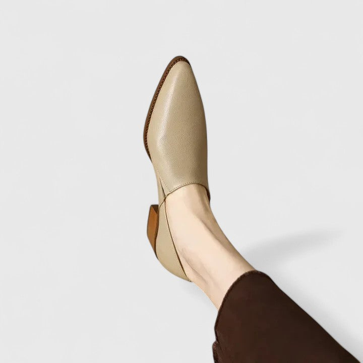 Muse and Valeur | Orthopedic Shoes