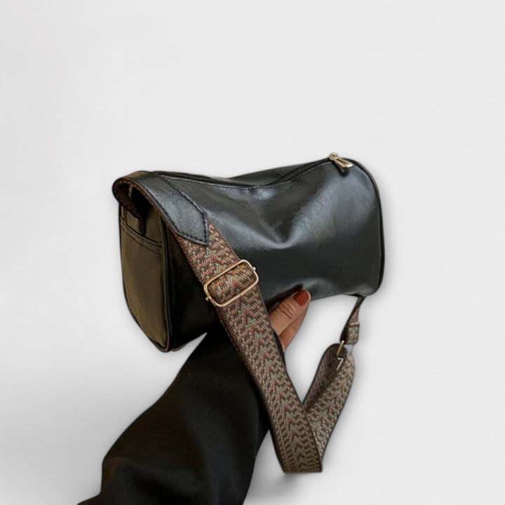 Muse and Valeur | Vintage Crossbody Bag