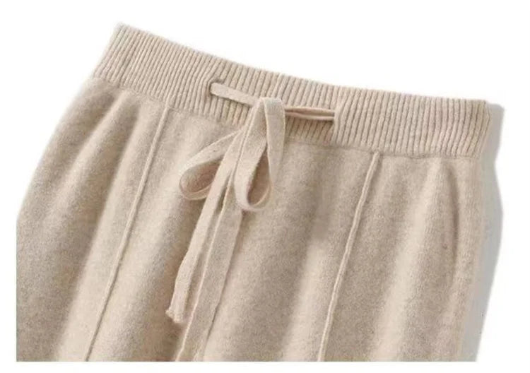 Muse & Valeur | Classic Wool Trousers for Women