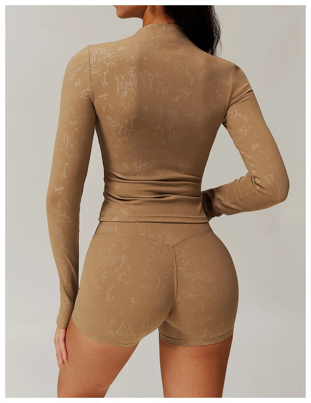 Muse and Valeur | Stretch Set